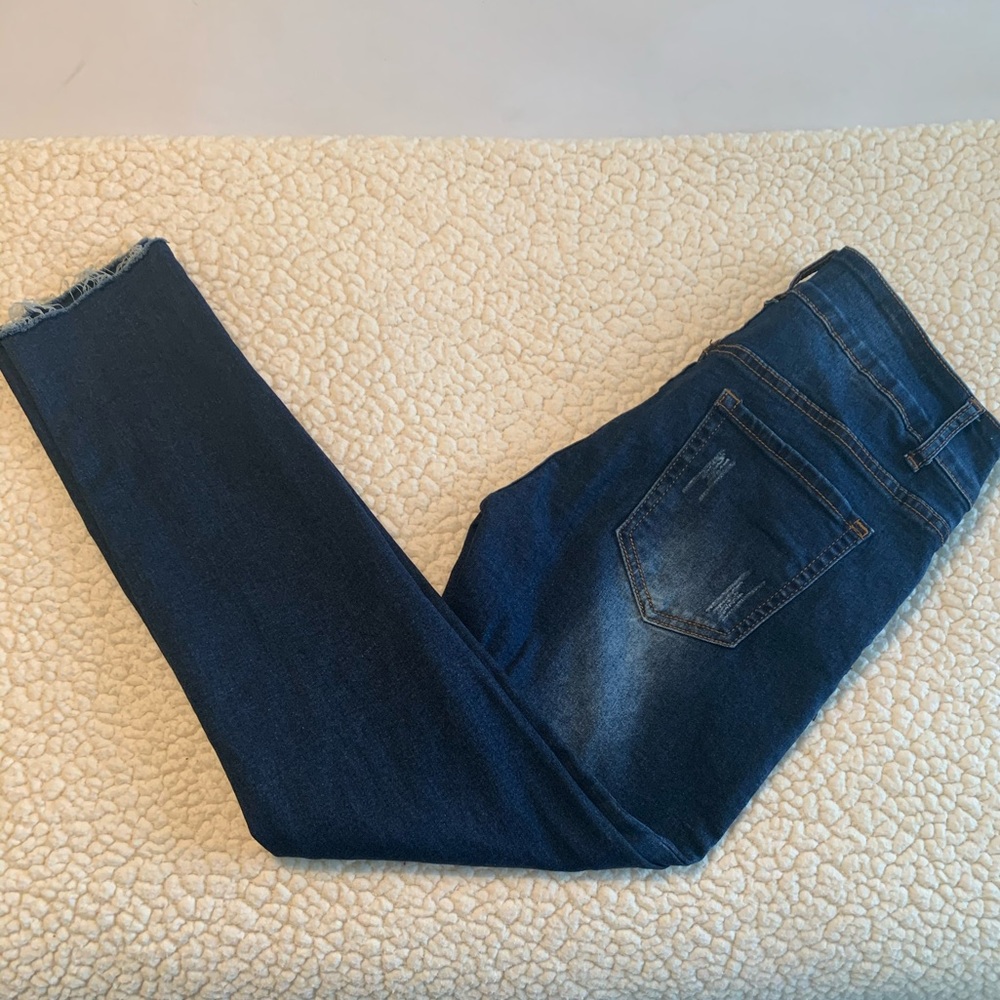 The Style Between Us cropped skinnys